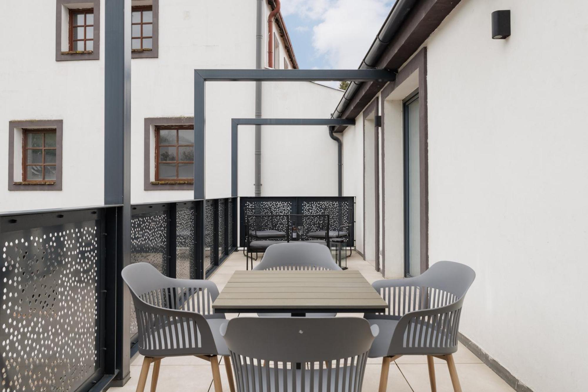 River Apartments Mladá Boleslav Dış mekan fotoğraf