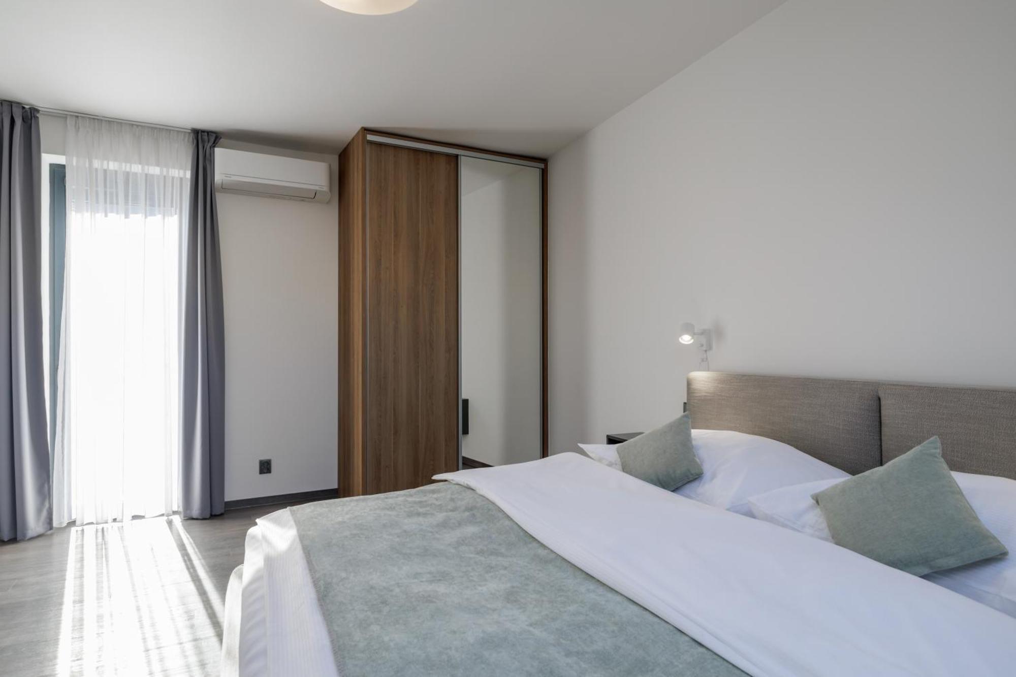 River Apartments Mladá Boleslav Dış mekan fotoğraf