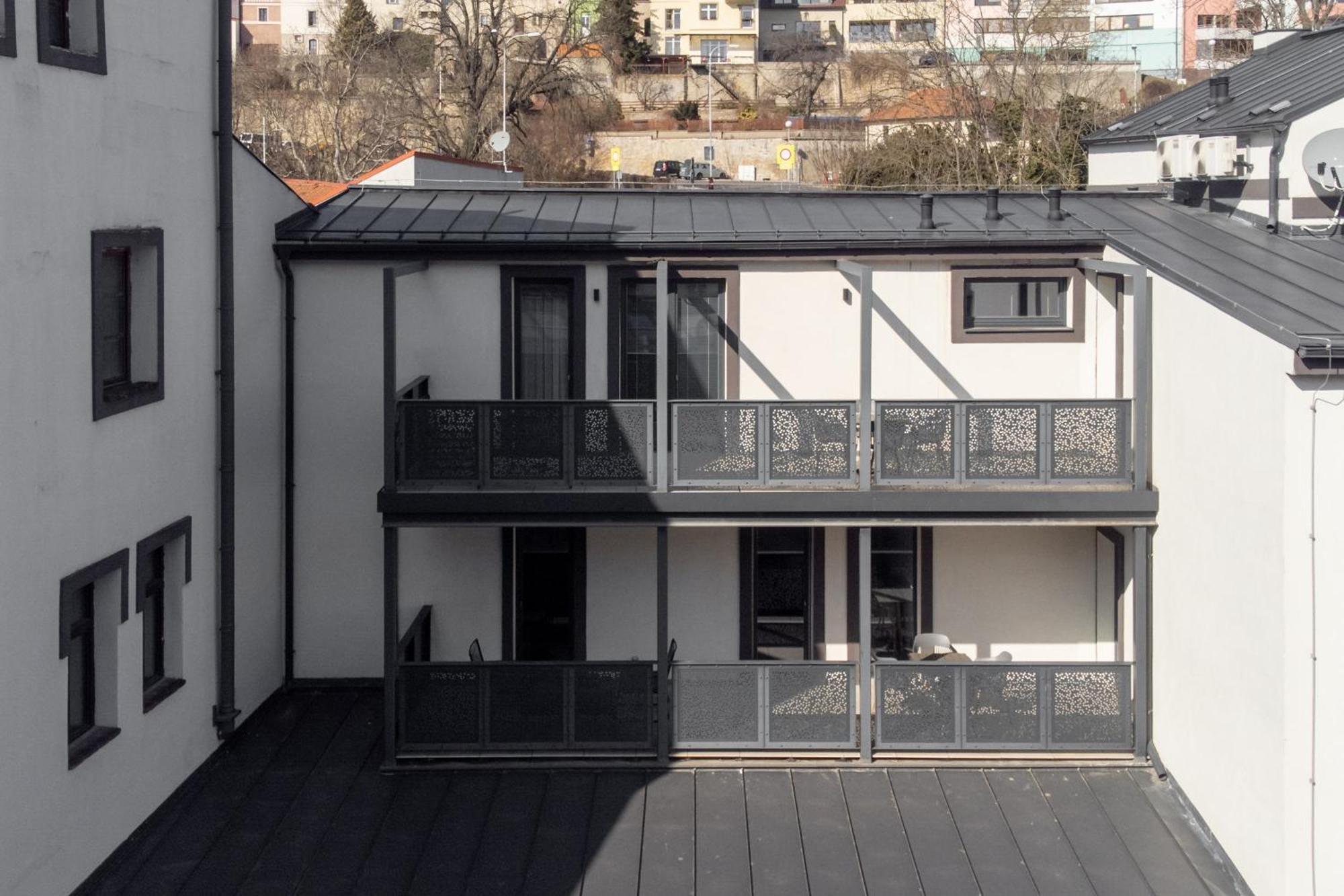 River Apartments Mladá Boleslav Dış mekan fotoğraf
